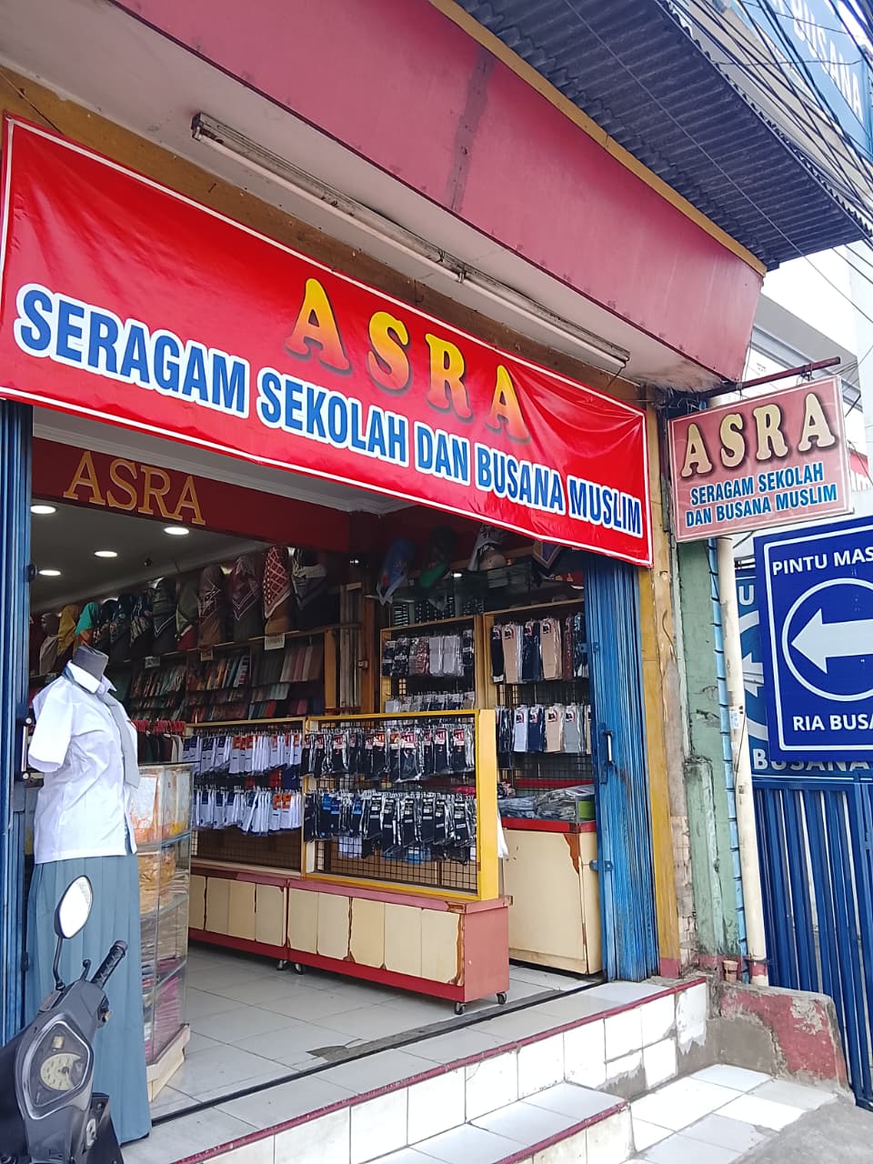 Koleksi Seragam Toko Asra 3